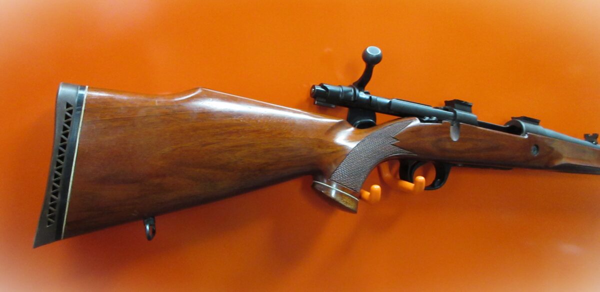PARKER HALE .243 BOLT ACTION RIFLE. - Image 3