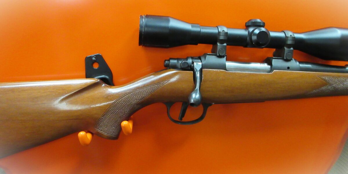 BRNO 243 BOLT ACTION RIFLE - Image 3