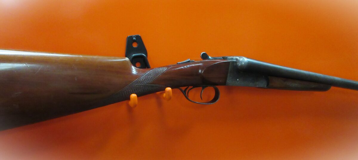 EIBAR 12 GAUGE SIDE BY SIDE SHOTGUN. - Image 3