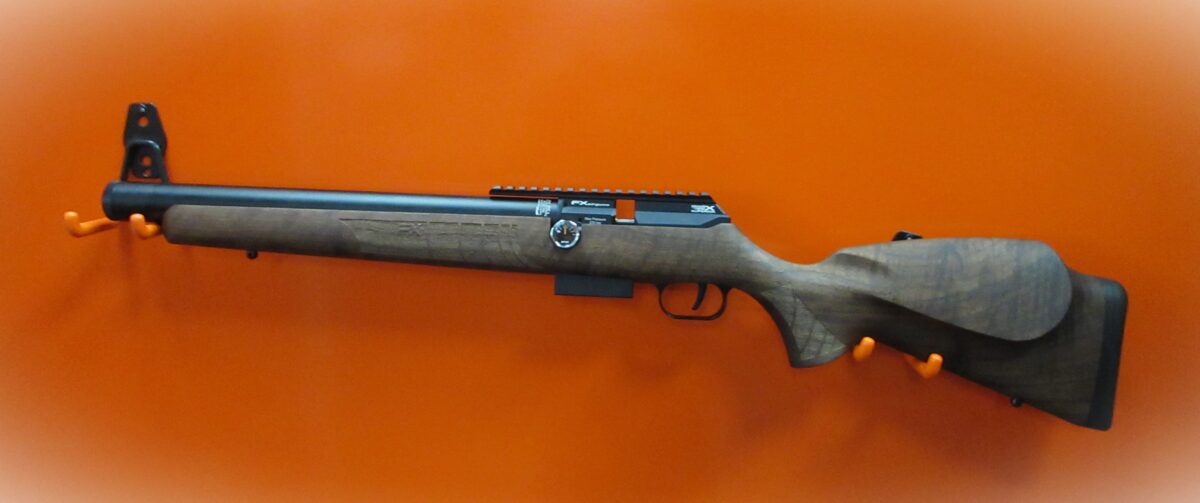 FX DRS MK2 WALNUT CLASSIC COMPACT 22 AIR RIFLE. - Image 3