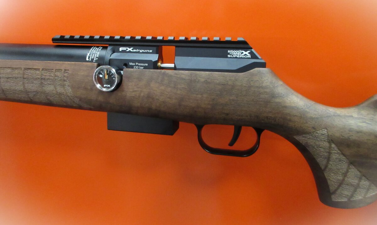FX DRS MK2 WALNUT CLASSIC COMPACT 22 AIR RIFLE. - Image 4