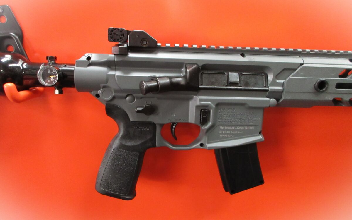 SIG SAUER MCX VIRTUS .22 SEMI AUTOMATIC AIR RIFLE - Image 3