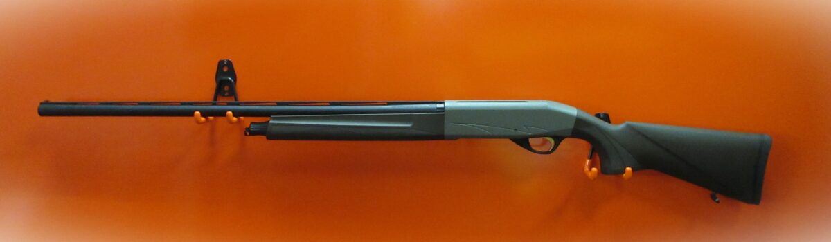 ATA VENZA SYNTHETIC 12G SEMI-AUTO SHOTGUN. - Image 3